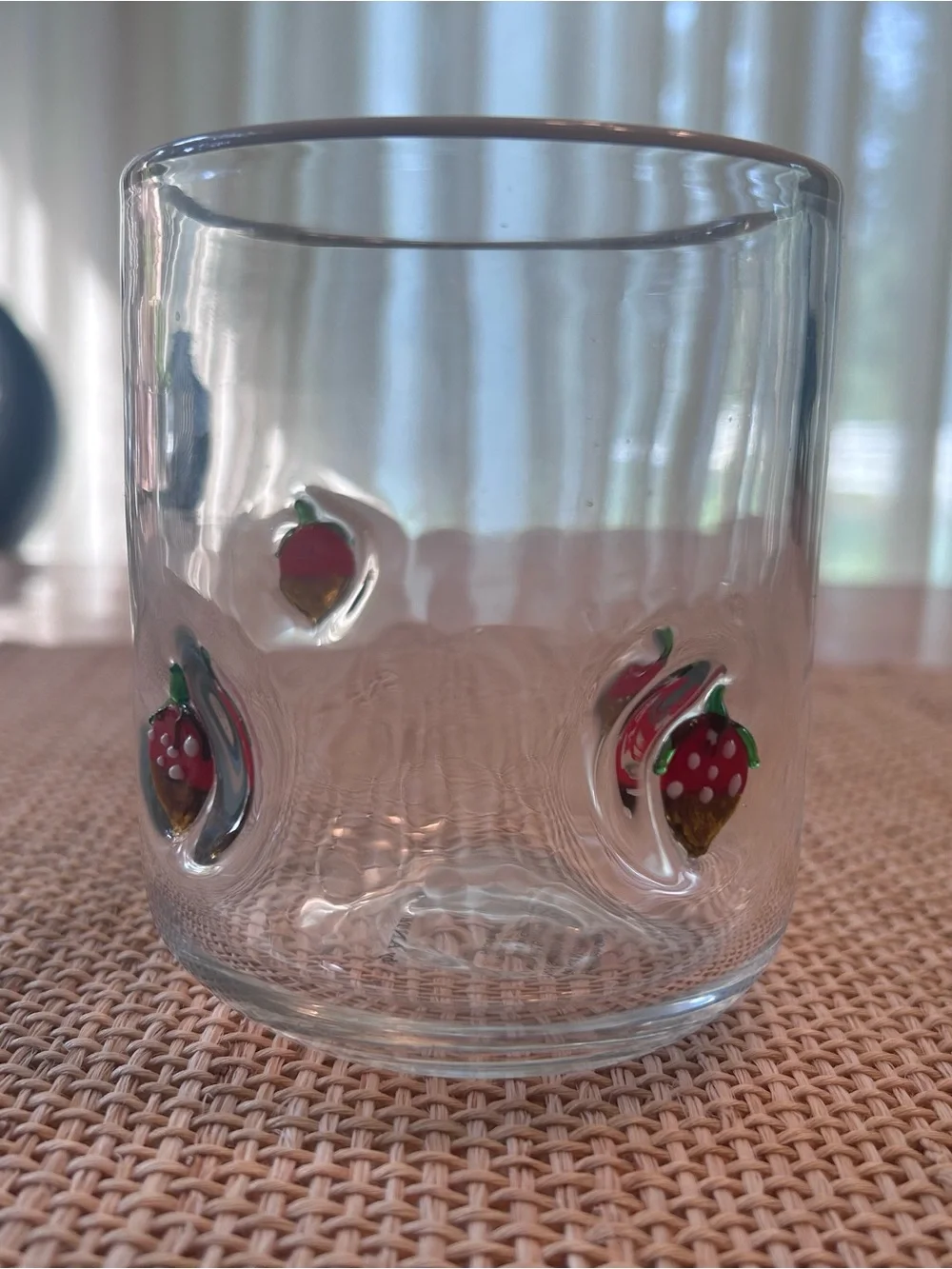 NWT Anthropologie Icon Juice Glass with Chocolate Covered Strawberries. 17 oz